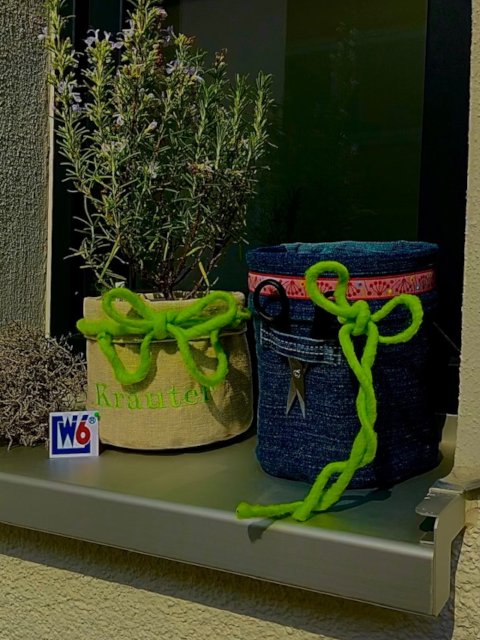 Kräuter- und Blumen-Übertopf