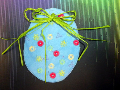 Osterei in Verbindung mit dem W6 Nähmaschinen Kreis- und Blumen- Kreativ-Nähfuß