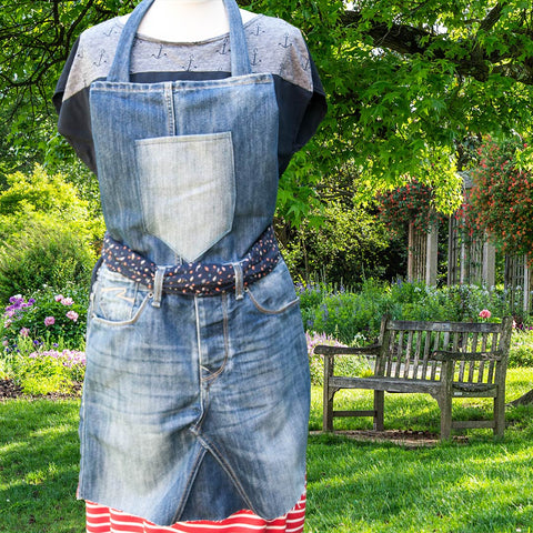 Upcycling Grill- und Gartenschürze mit Latz